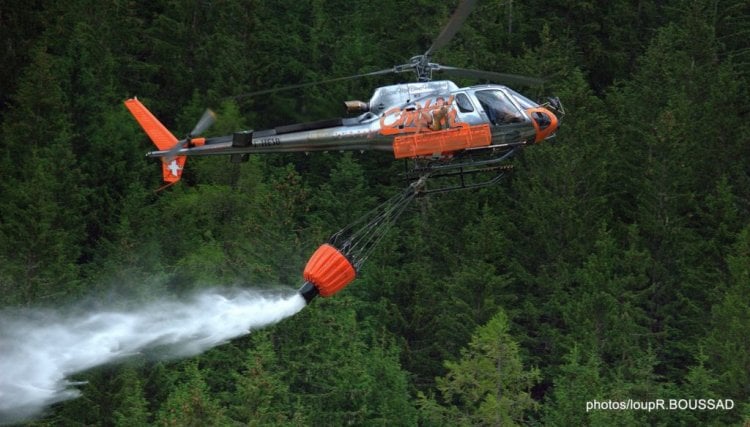 Bambi Bucket in use while flying