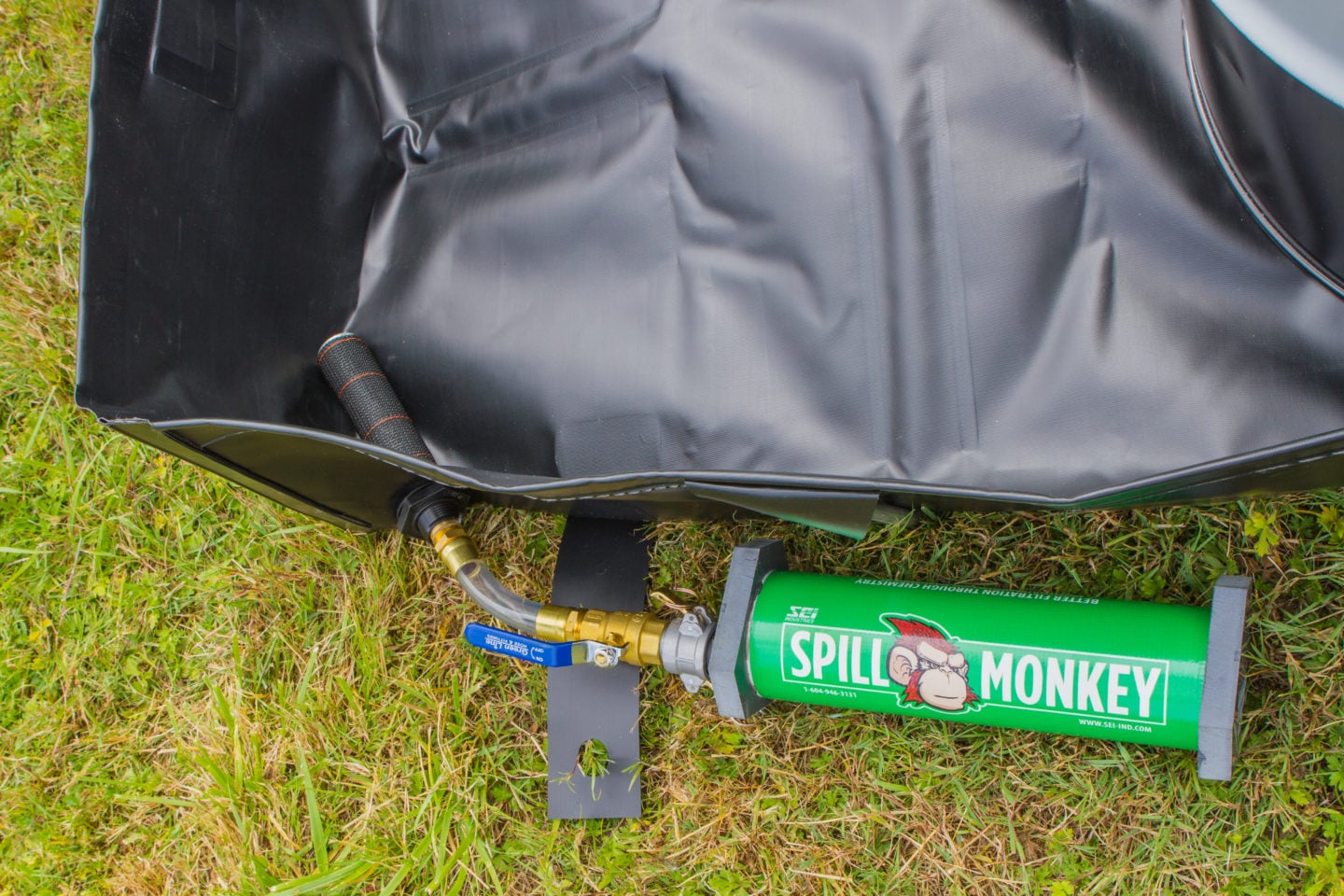 Spill monkey product photo